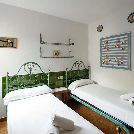 Menorquina Con Piscina En La Playa Cala Morell