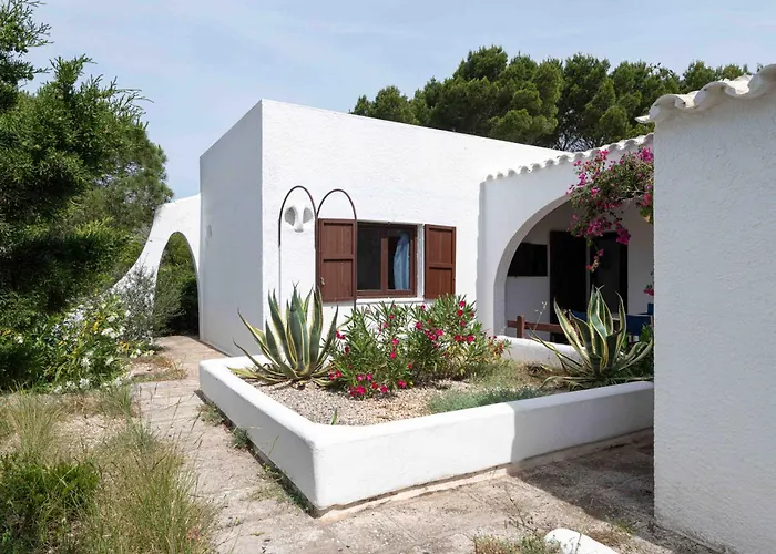 Menorquina Con Piscina En La Playa * קאלה מורל