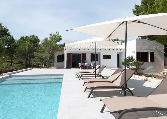 Menorquina Con Piscina En La Playa בית נופש קאלה מורל