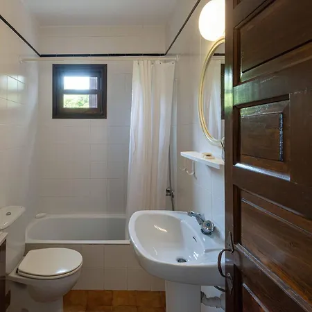 Menorquina Con Piscina En La Playa * Cala Morell